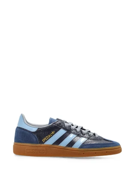 Decupat tricou Adidas cu imagine alergare gri