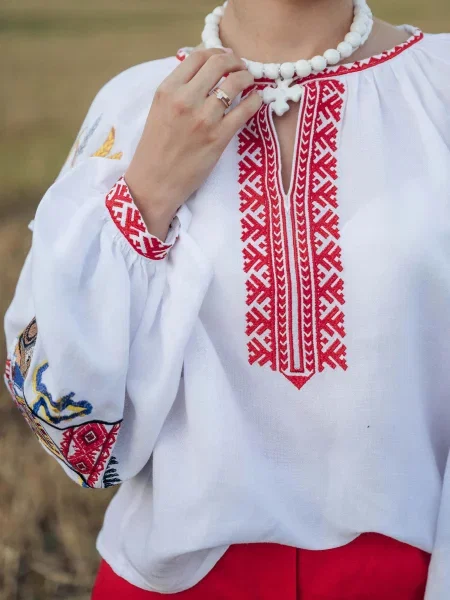 Льняная рубашка Edelvika белая