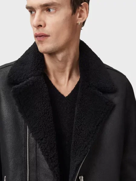 Кожаная куртка Allsaints черная