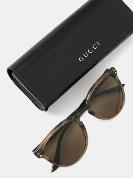 Солнцезащитные очки Gucci