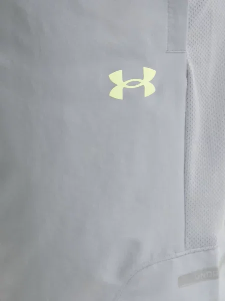 Спортивные шорты Under Armour