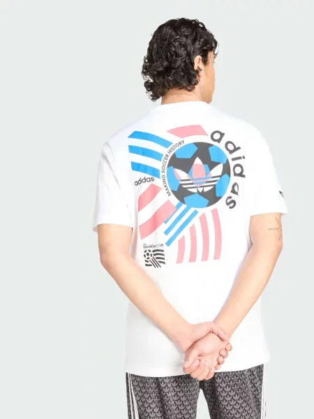 Футболка adidas Graphics білий