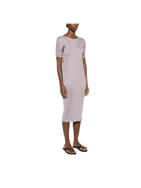 Sukienka Issey Miyake fioletowa