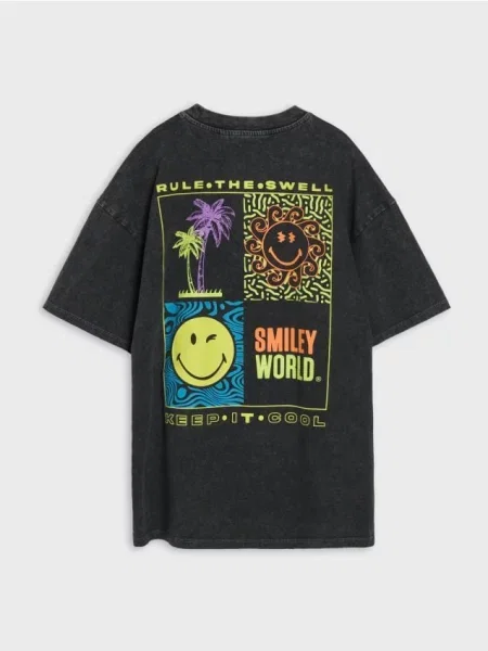 Sinsay Oversized tričko s efektem vyblednutí a potiskem na zádech SmileyWorld® černá