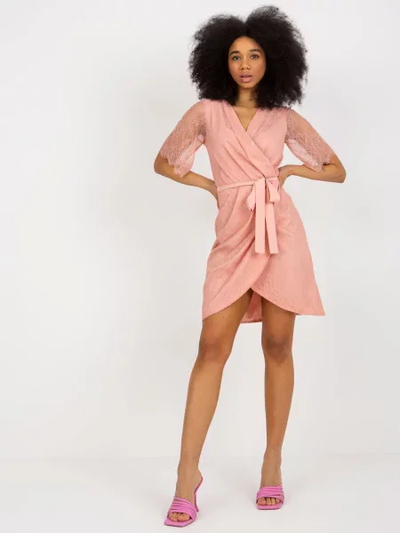 Sukienka Lakerta garniturowa różowa