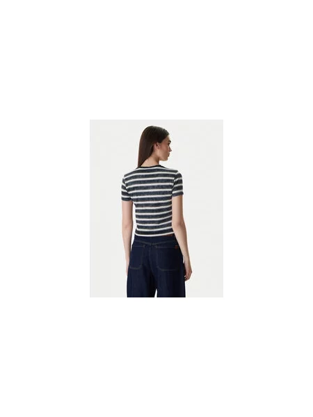 Guess T-shirt Tamnoplava Regular Fit