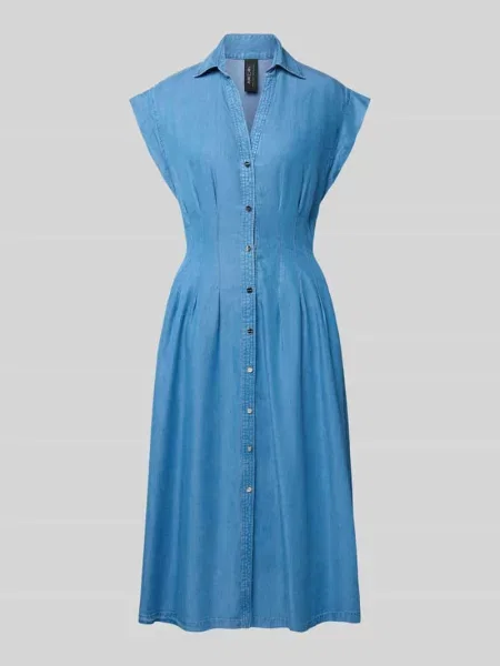 Sukienka koszulowa z dekoltem w serek i listwą guzikową Marc Cain błękitna