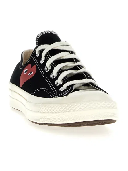 Comme des Garçons Play Obuwie Kobieta 40 EU Small Red Heart Low Top Sneakers czarny