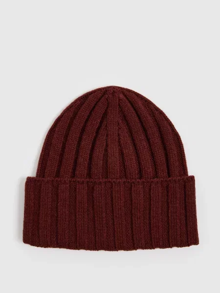 Mohito Beanie kepurė tamsiai ruda