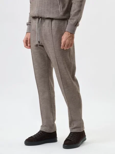 Костюмний спортивний костюм Capobianco бежевий