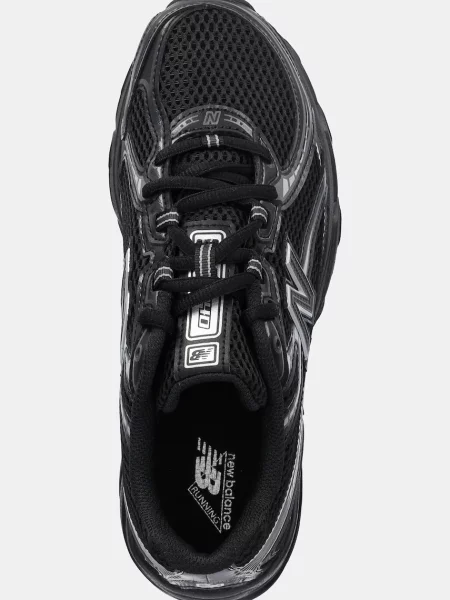 New Balance Маратонки черно