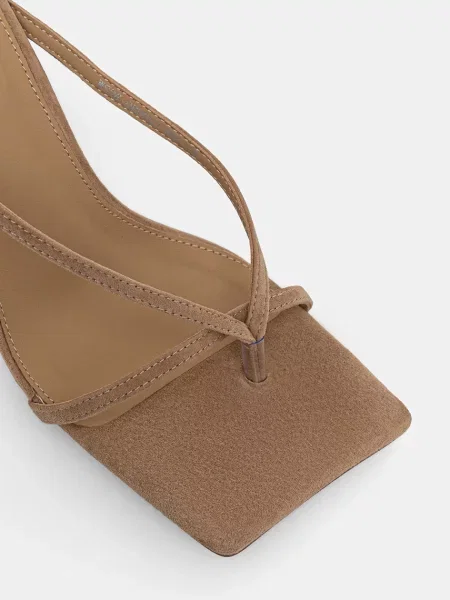 Замшевые босоножки Answear.lab