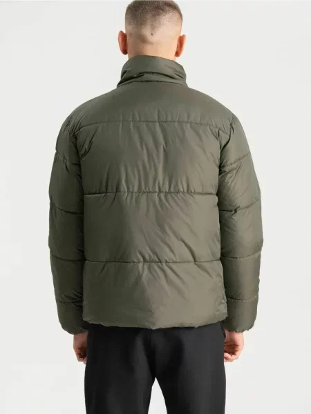 TEESHOPPEN Geacă de primăvară-toamnă Puffer Jacket oliv