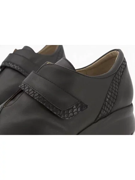 Pantofi Piesanto negru