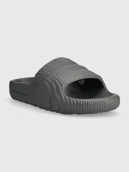 Pantofle adidas šedá