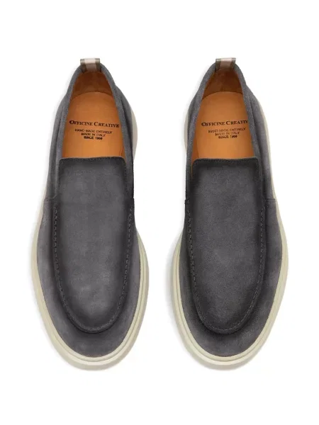 Pantofi loafer Officine Creative din piele de căprioară gri