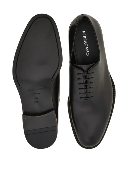 Oxford Ferragamo din piele negru