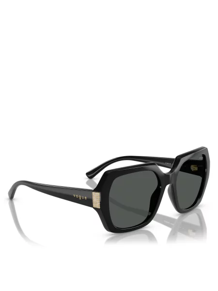 Солнцезащитные очки Vogue черные