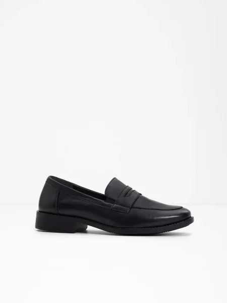 Loafersy Bonprix czarne