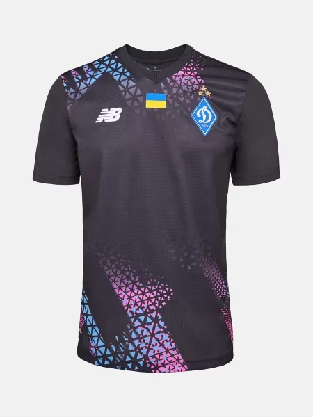 Футболка New Balance чорна