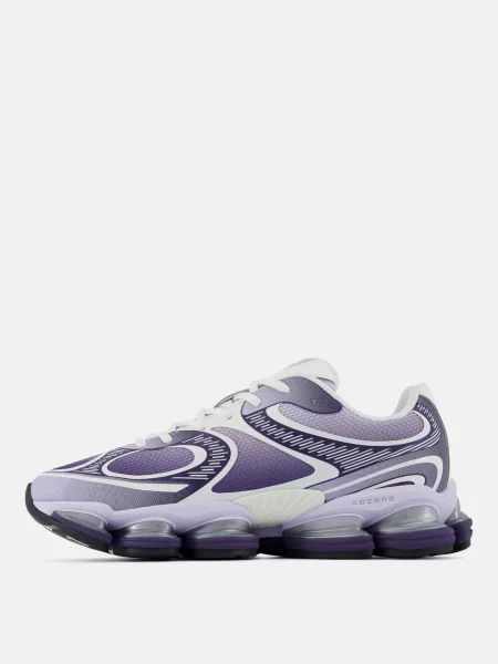 Кроссовки New Balance фиолетовые