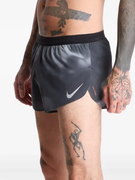 Rövidnadrág Nike szürke