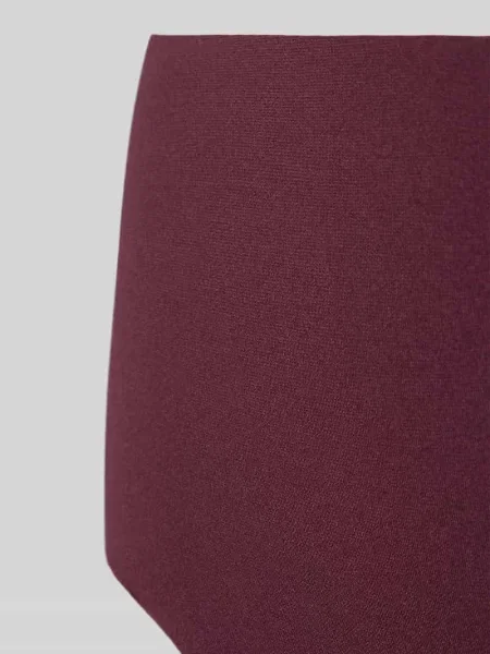 Majtki z miękkiego mikrowłókna z falowanymi krawędziami Skiny