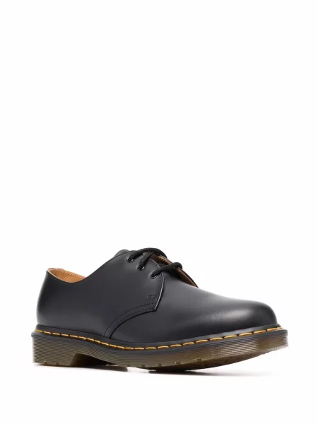 Nėriniuotos bateliai Dr. Martens su raišteliais juoda