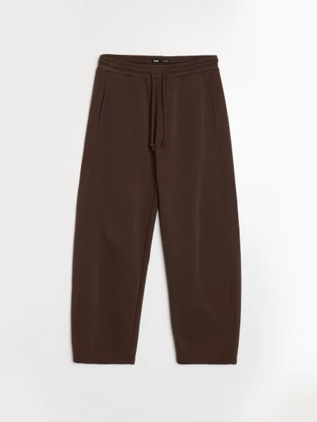 Вільні спортивні штани коричневий