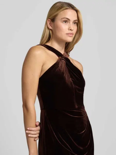 Adrianna Papell Suknia Wieczorowa Z Veluru braun