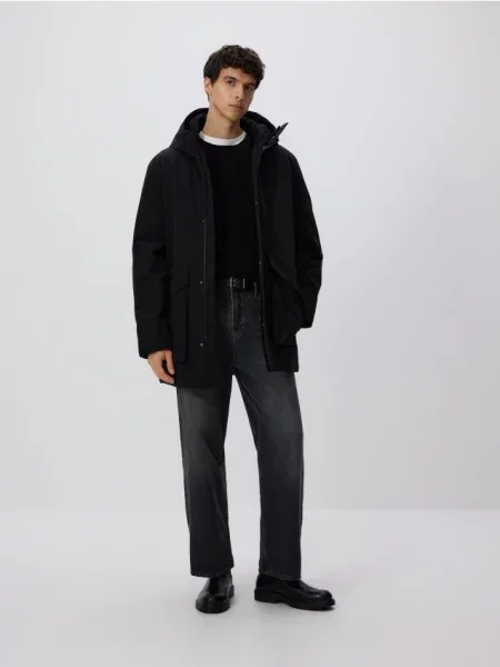 Парка Reserved с капюшоном черная
