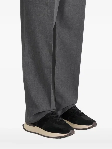 Sneakerși Manière De Voir din piele de căprioară negru