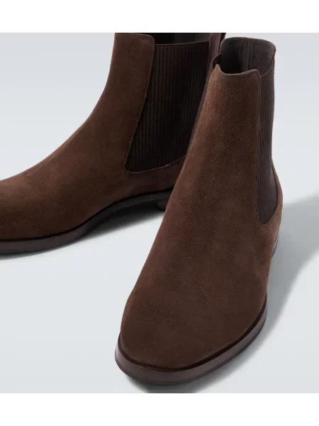 Botine chelsea Manolo Blahnik din piele de căprioară maro