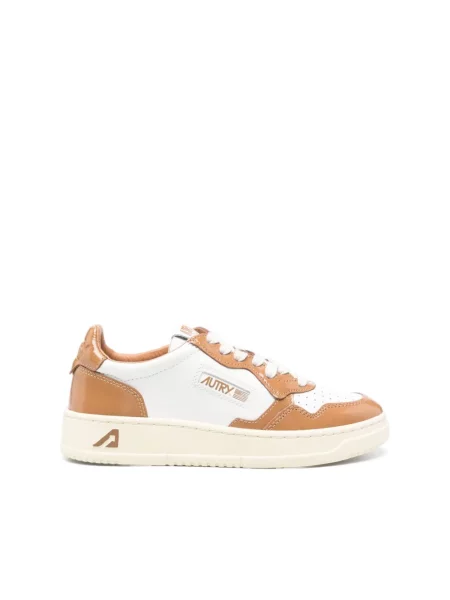 Sneakersy Autry białe