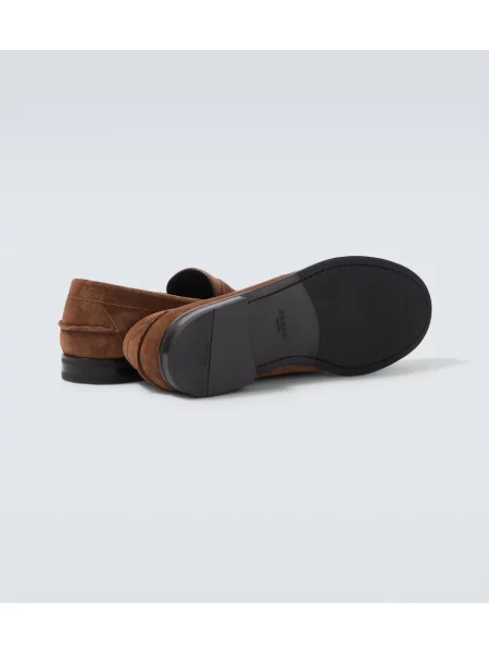 Pantofi loafer Prada din piele de căprioară maro