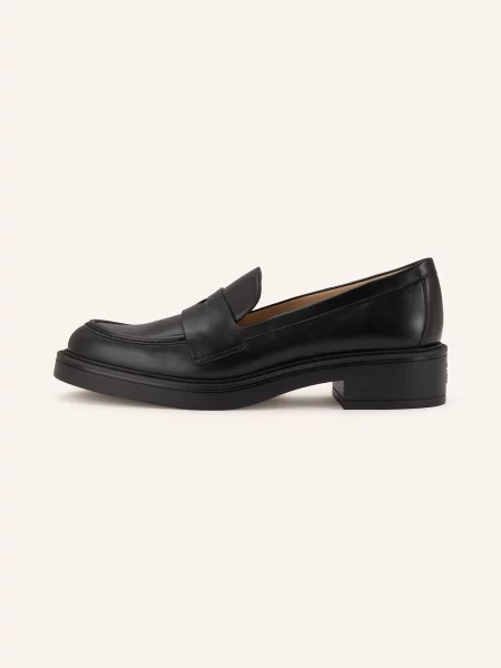 Stuart Weitzman Mokasíny Typu Penny Celia černá