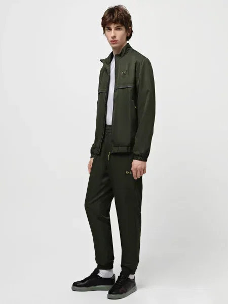 Спортивний костюм зелений