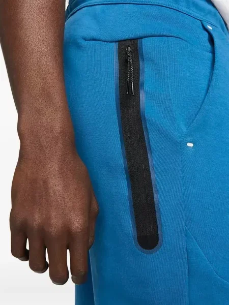 Pantaloni scurți Nike cu legături din fleece alergare roșu