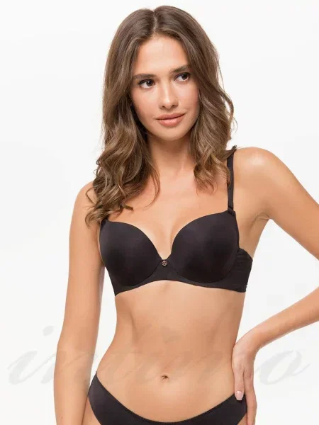 Бюстгальтер с уплотнённой чашкой чорний