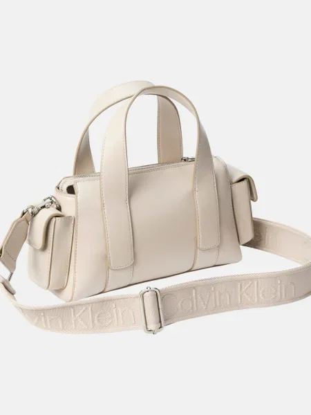 Pisemska torbica Calvin Klein vijolična