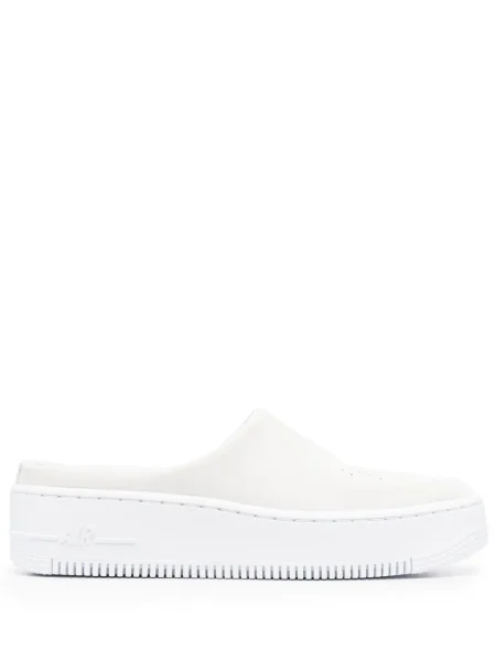 Haftowane spodnie Nike białe