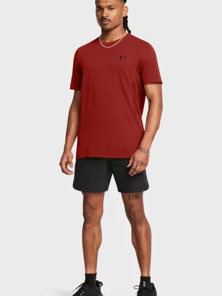 Бесшовная спортивная футболка Under Armour бордовая