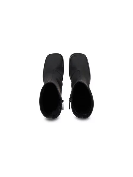 Členková obuv Calvin Klein Jeans Heel Zip Boot Lth Wn čierna