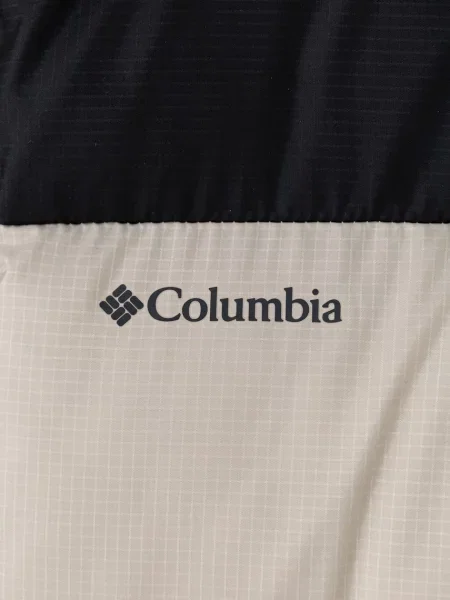 Columbia капитонирано яке за деца Puffect бежово