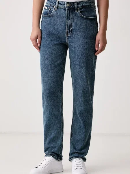 Calvin Klein Jeans blugi mom fit pentru femei albastru