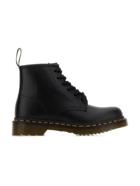 Botki Dr. Martens sznurowane skórzane czarne