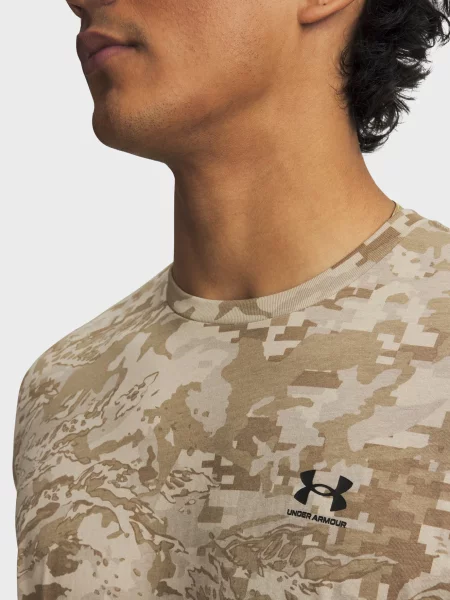 Футболка Under Armour бежева