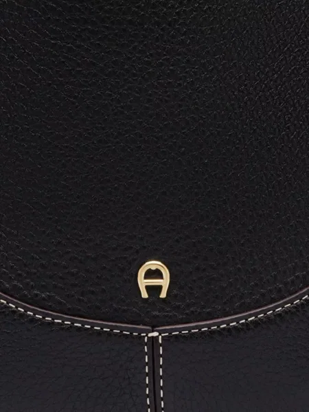 Top Aigner cu autograf negru