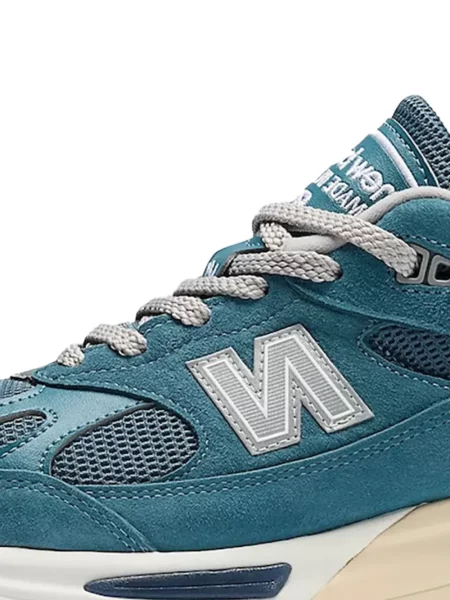 Sneakerși New Balance albastru