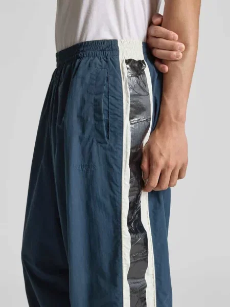 Spodnie typu track pants z elastycznym pasem Vetements niebieskie